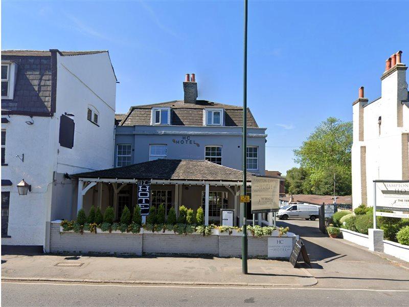 Hampton Court Hotel อีสต์โมลเซย์ ภายนอก รูปภาพ